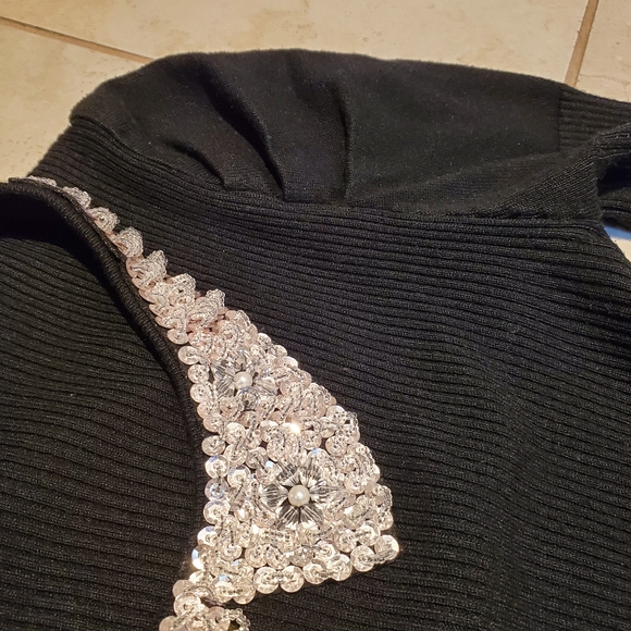 Beaded Peter Pan Collar Mini Dress - Picture 6 of 8